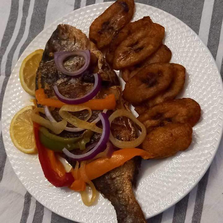 Des plats français et africains d'antan au menu.